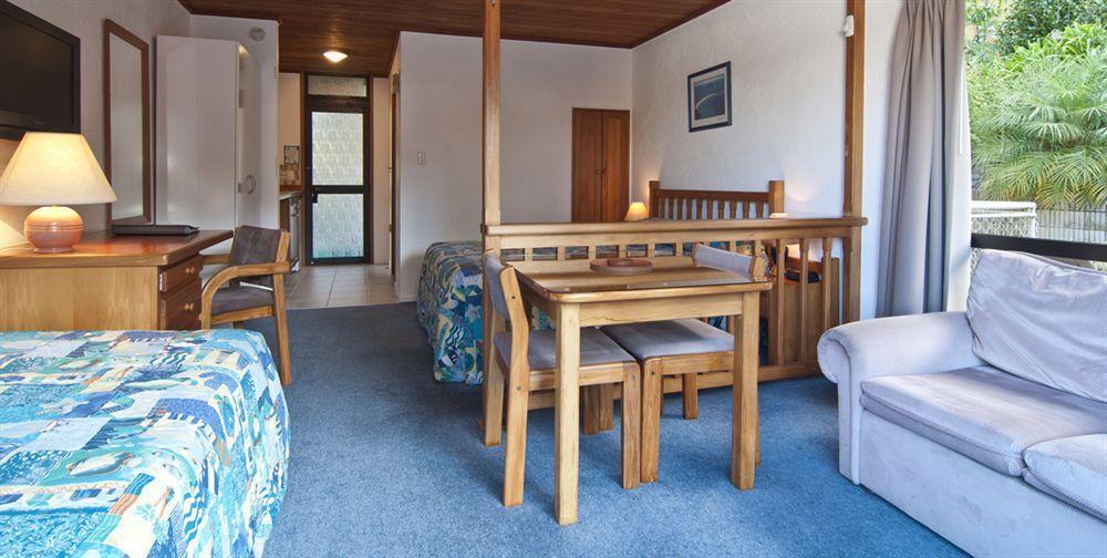 Swiss Chalet Lodge Motel Paihia Exterior foto